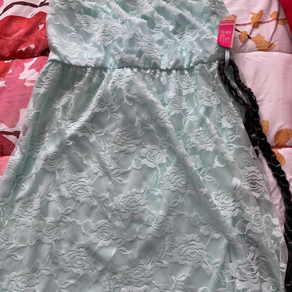 Dress - Picture 2 of 3